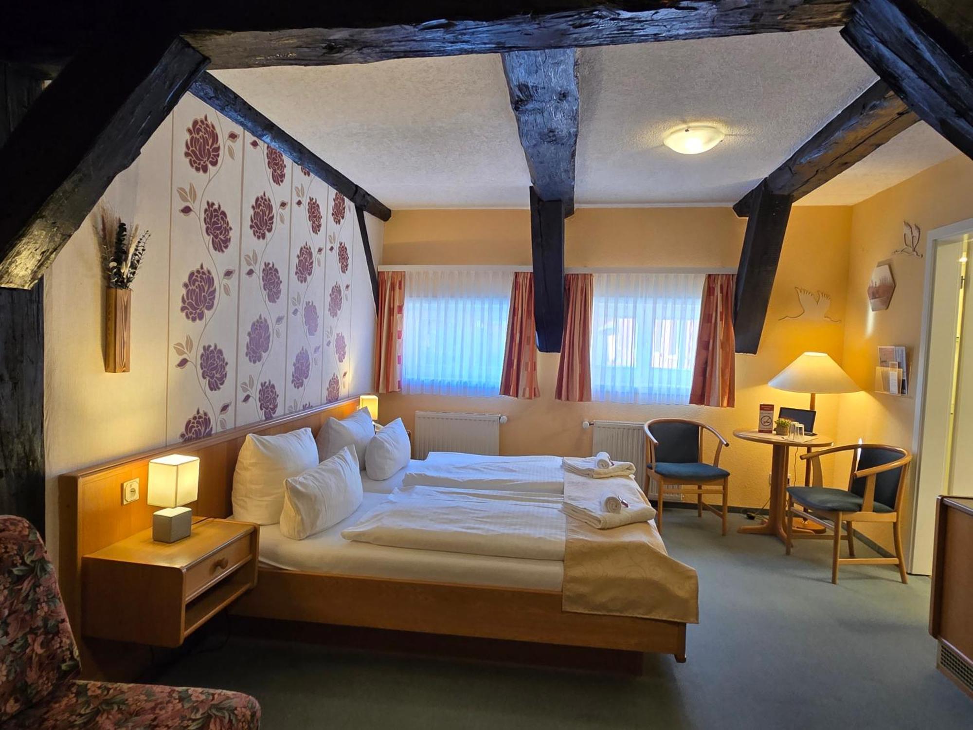 Hotel Am Markt & Brauhaus Stadtkrug Ueckermunde Bagian luar foto